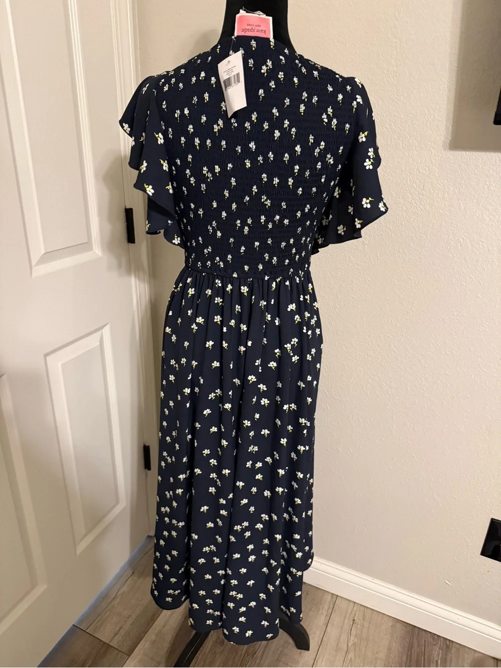 kate spade Navy Floral Midi Dress - Daisy Toss Flutter Sleeve Dress. 👗 NWT